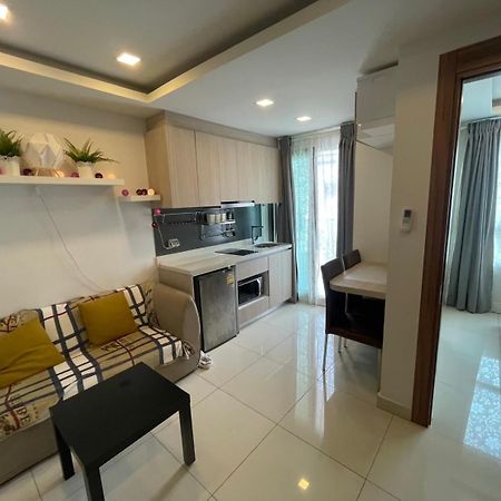 Arcadia Beach Resort By Psr Pattaya Exteriör bild