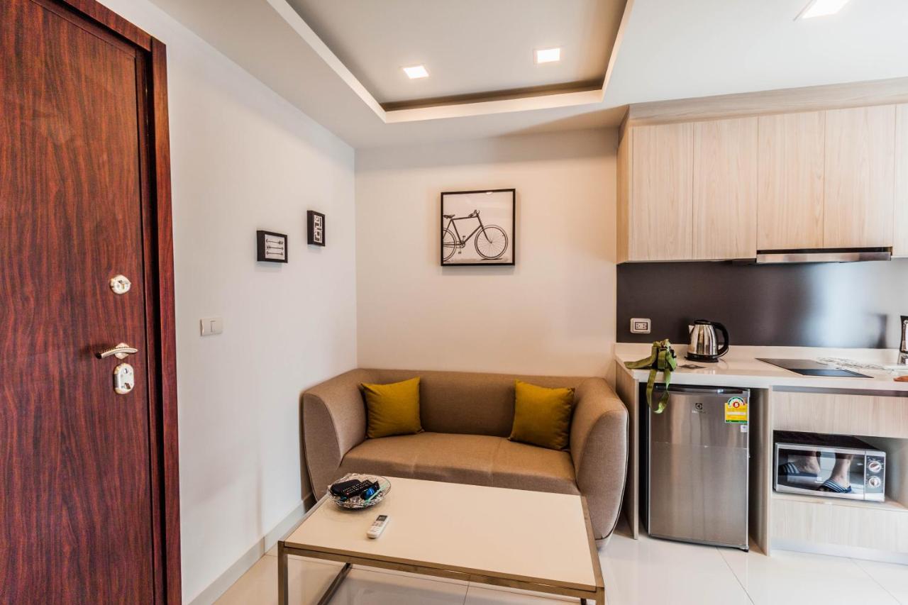 Arcadia Beach Resort By Psr Pattaya Exteriör bild